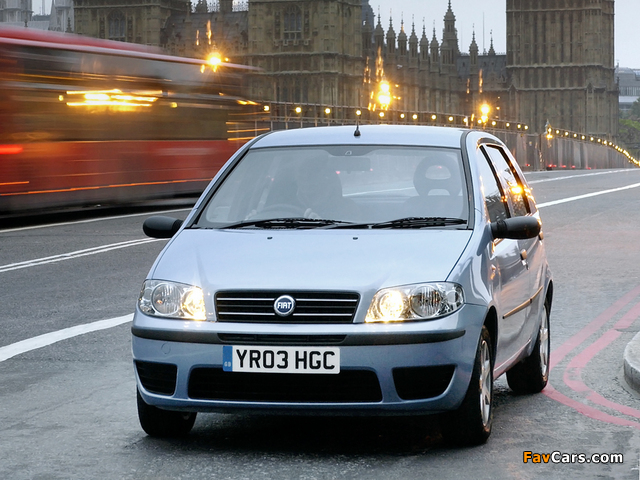 Fiat Punto 5-door UK-spec (188) 2003–05 wallpapers (640 x 480)