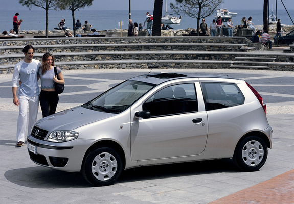 Fiat Punto 3-door (188) 2003–07 wallpapers