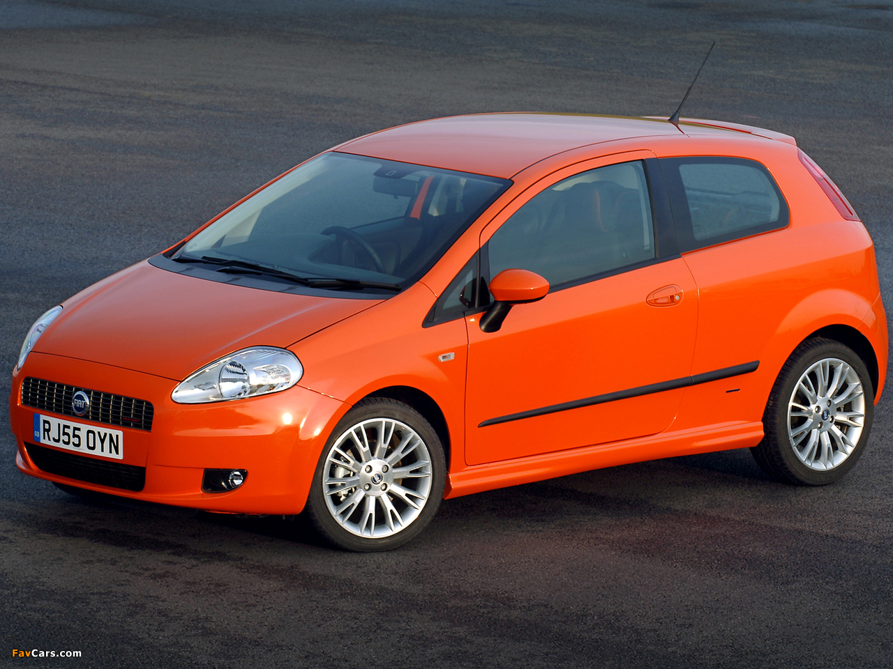 Fiat Grande Punto 3-door UK-spec (199) 2006–10 wallpapers (1280 x 960)