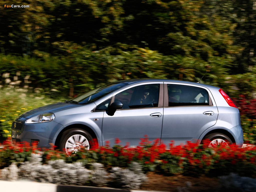 Fiat Grande Punto Natural Power 5-door (199) 2008–12 pictures (1024 x 768)