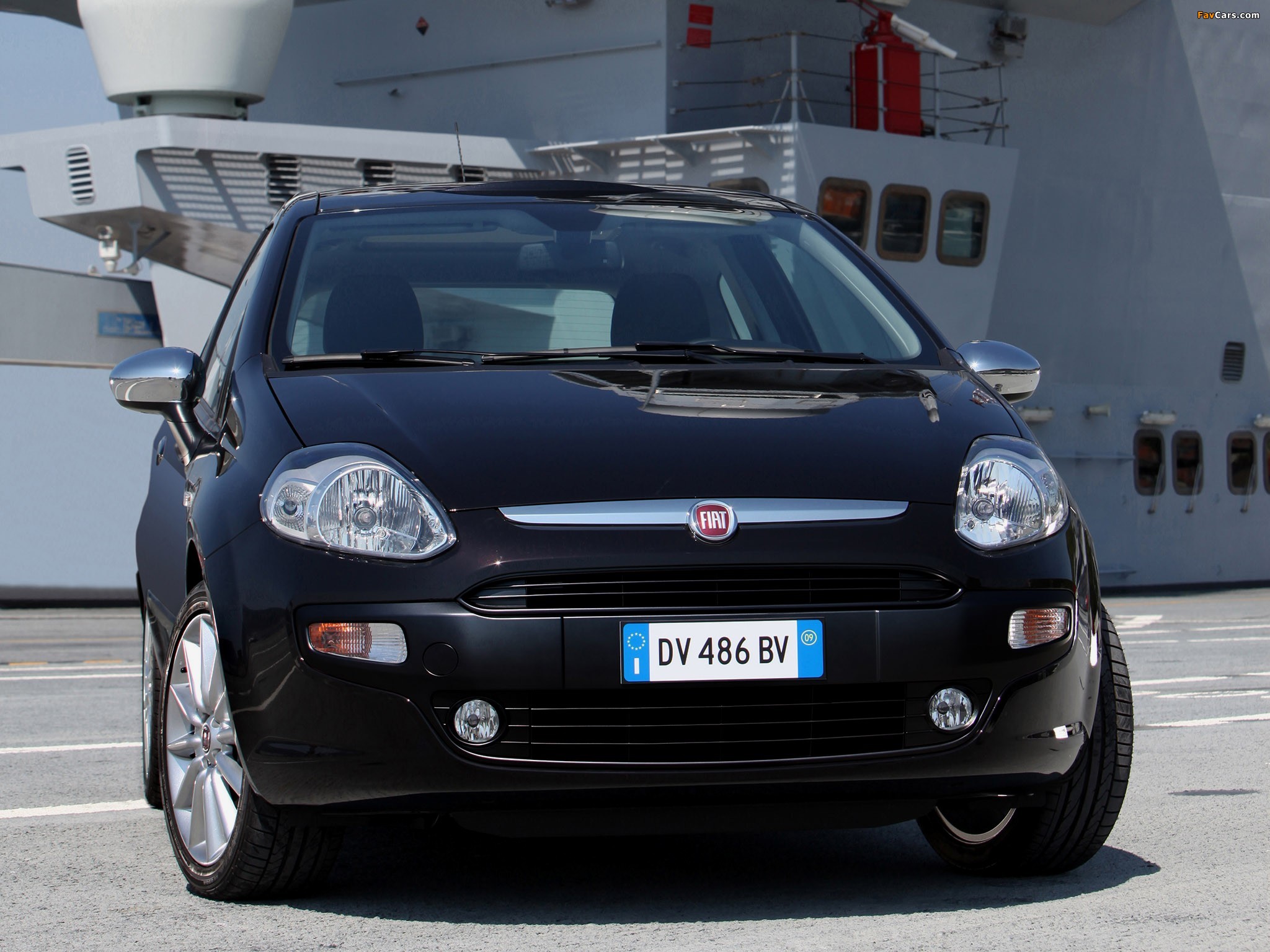 Fiat Punto Evo 3-door (199) 2009–12 wallpapers (2048 x 1536)