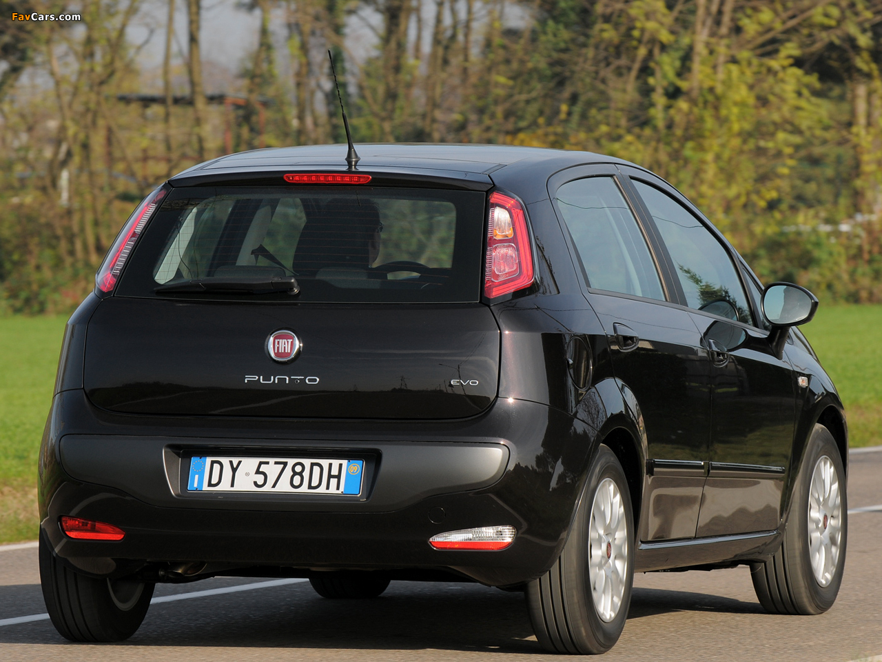 Fiat Punto Evo 5-door (199) 2009–12 wallpapers (1280 x 960)