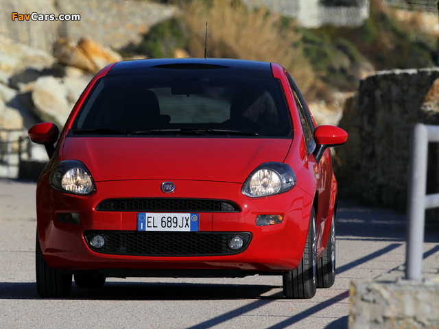 Fiat Punto 3-door (199) 2012 images (640 x 480)