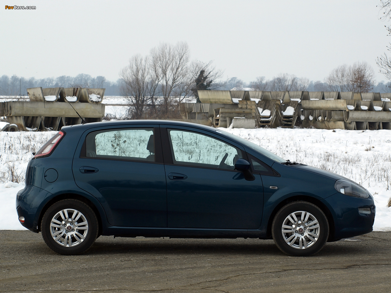 Fiat Punto 5-door (199) 2012 photos (1280 x 960)