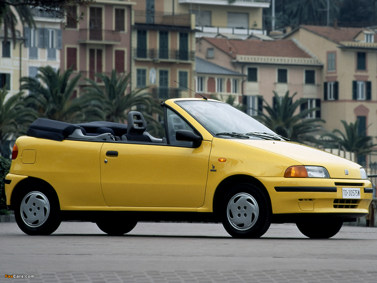Images of Fiat Punto Cabrio S (176) 1994–2000 (1280 x 960)