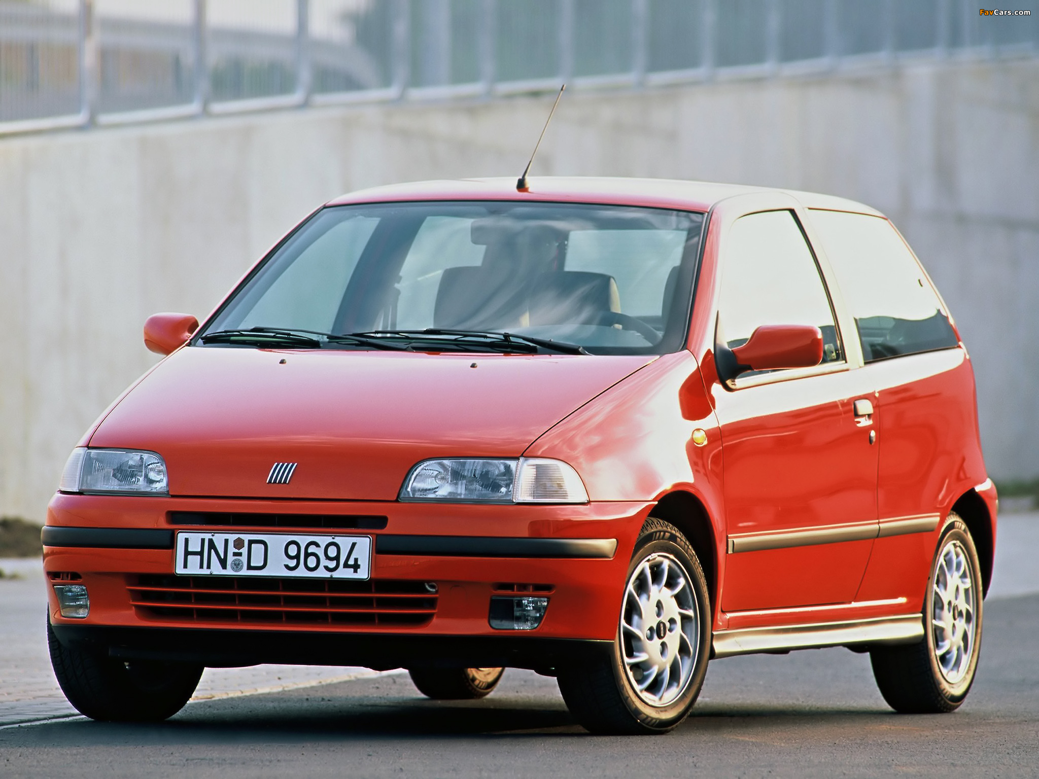 Images of Fiat Punto Sporting (176) 1995–99 (2048 x 1536)
