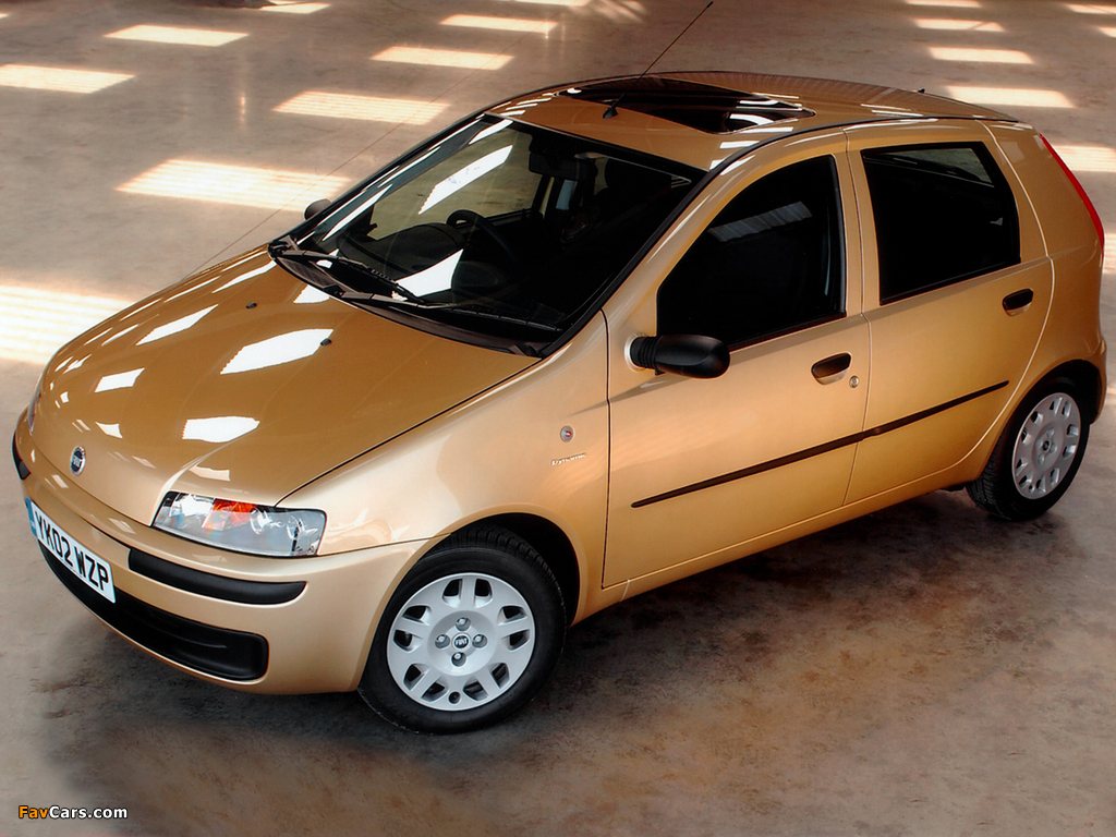 Images of Fiat Punto 5-door UK-spec (188) 1999–2003 (1024 x 768)