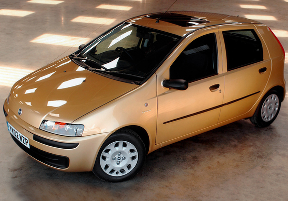 Images of Fiat Punto 5-door UK-spec (188) 1999–2003