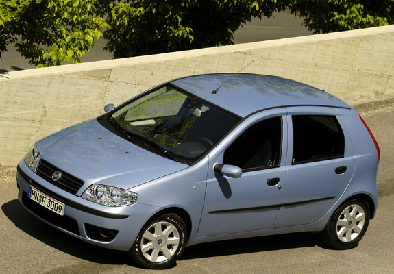Images of Fiat Punto 5-door (188) 2003–07
