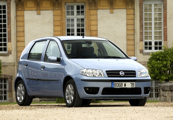Images of Fiat Punto 5-door (188) 2003–07