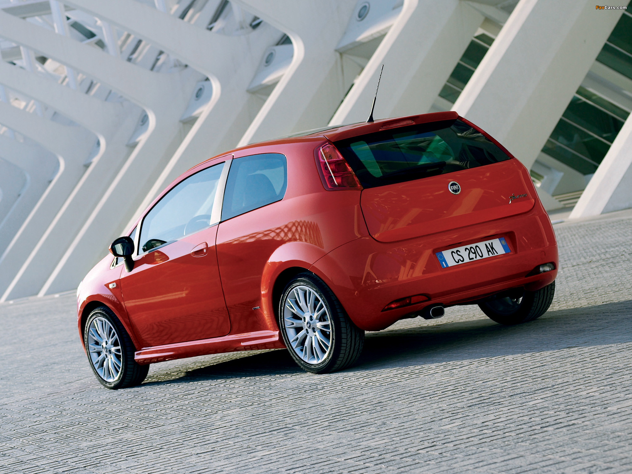 Images of Fiat Grande Punto 3-door (199) 2005–12 (2048 x 1536)