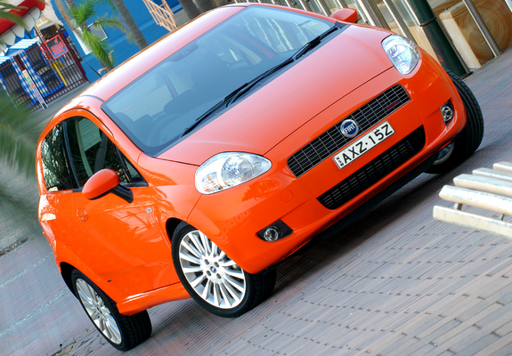 Images of Fiat Punto 3-door AU-spec (199) 2006–10