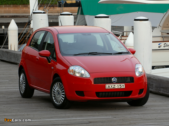 Images of Fiat Punto 5-door AU-spec (199) 2006–09 (640 x 480)