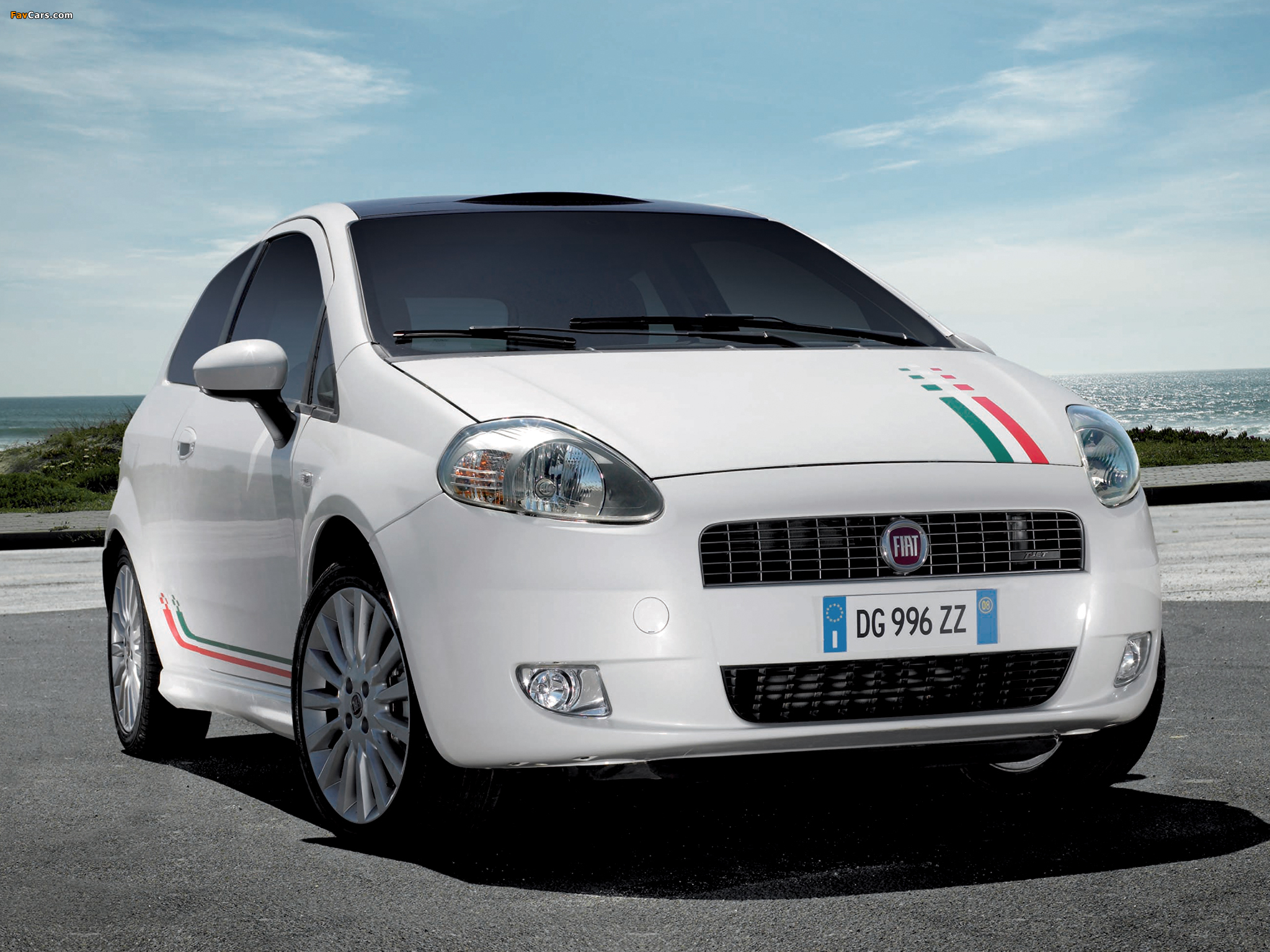 Images of Fiat Grande Punto T-Jet 3-door (199) 2007–09 (2048 x 1536)