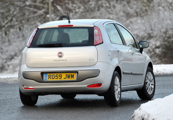 Images of Fiat Punto Evo 5-door UK-spec (199) 2010–12