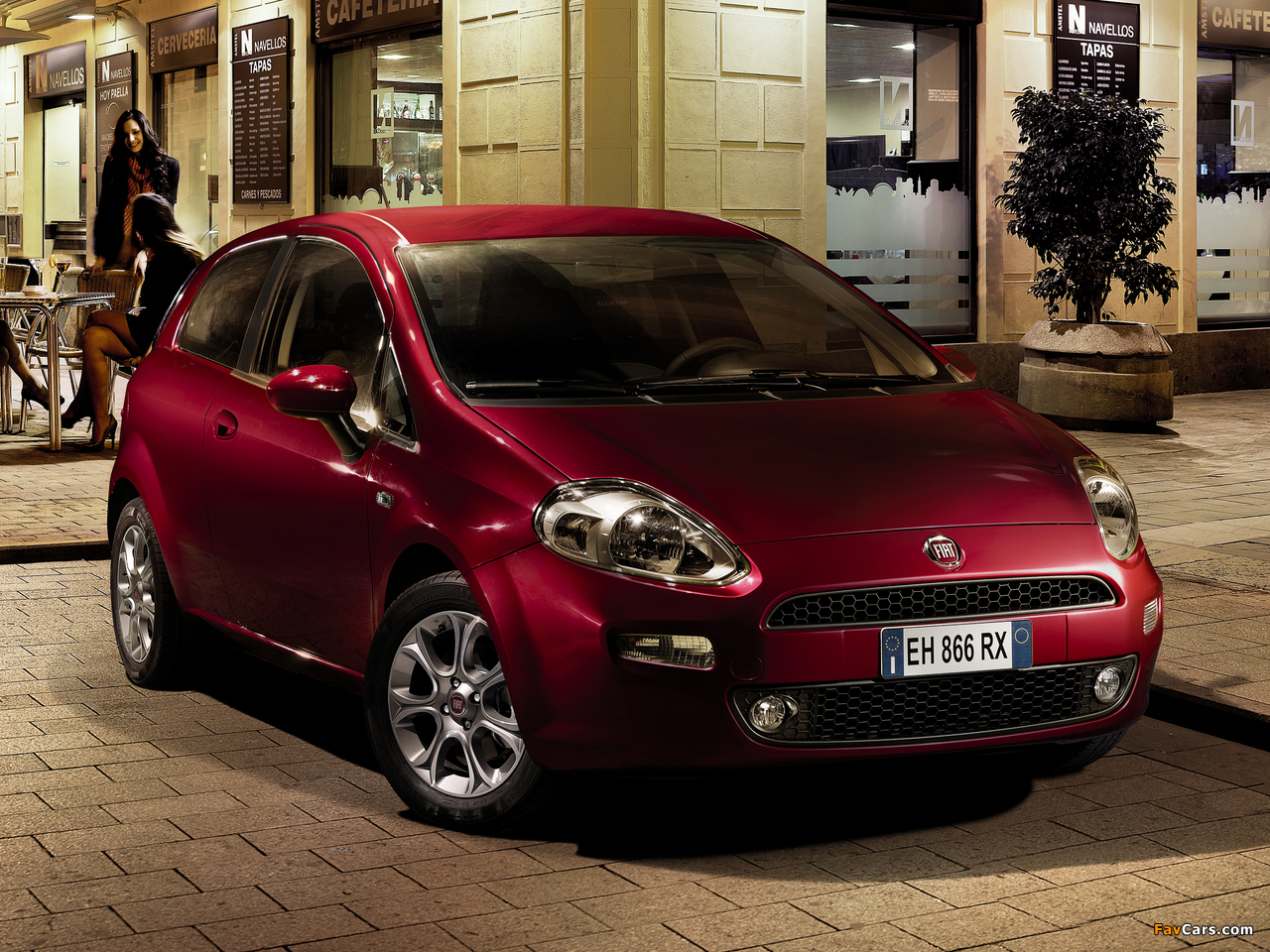 Images of Fiat Punto 3-door (199) 2012 (1280 x 960)