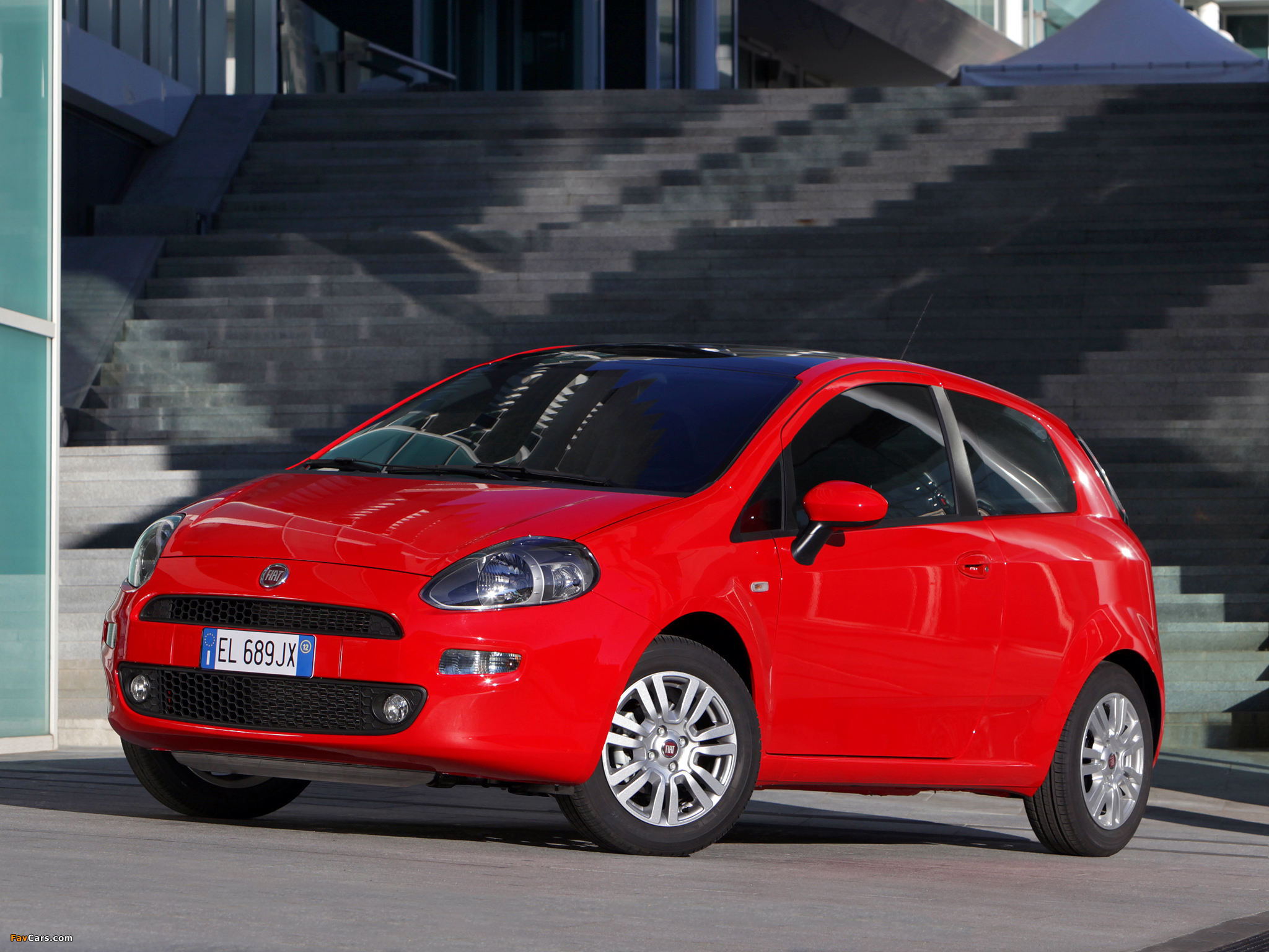 Images of Fiat Punto 3-door (199) 2012 (2048 x 1536)