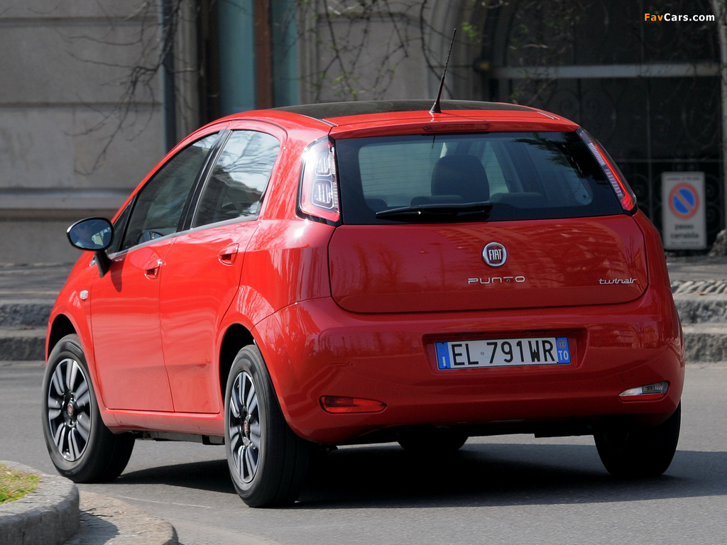 Images of Fiat Punto TwinAir 5-door (199) 2012–13 (1024 x 768)