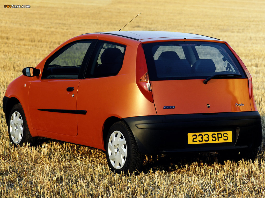 Photos of Fiat Punto 3-door UK-spec (188) 1999–2003 (1024 x 768)