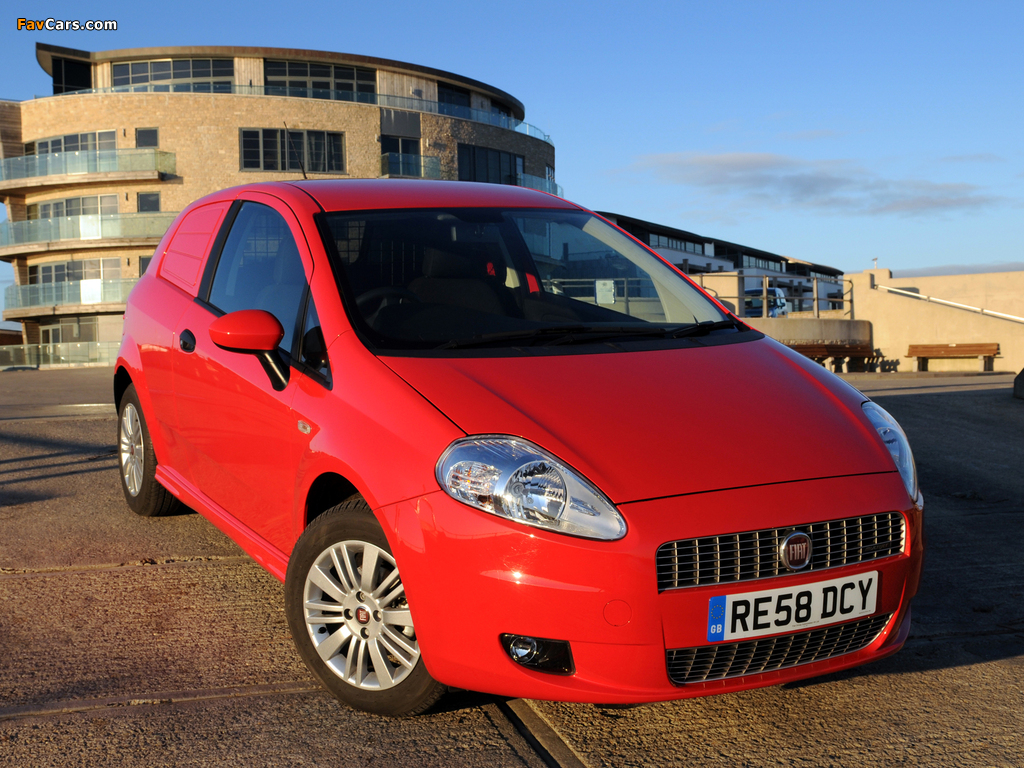 Photos of Fiat Grande Punto Van UK-spec (199) 2007–12 (1024 x 768)