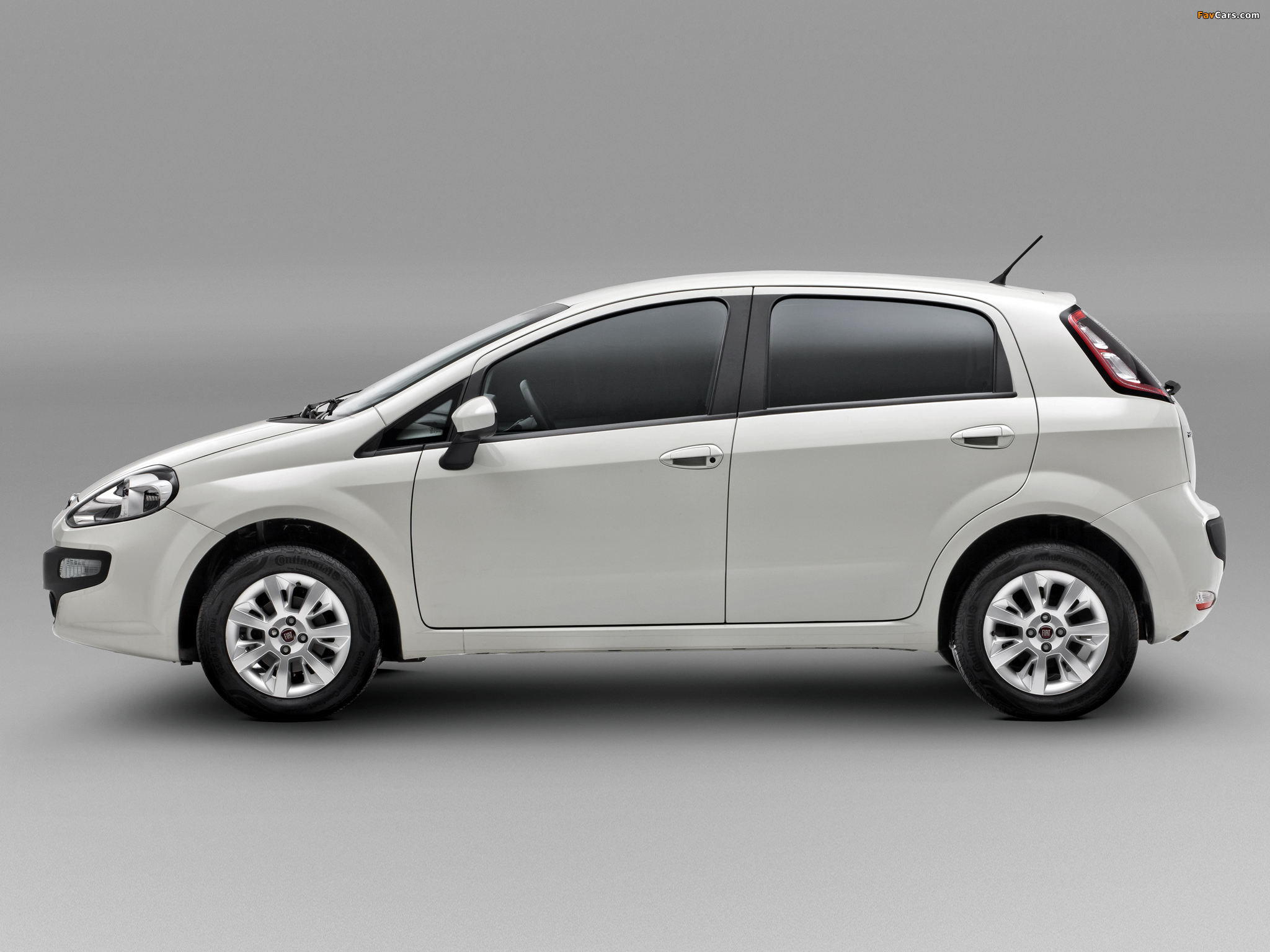 Photos of Fiat Punto BR-spec (310) 2012 (2048 x 1536)
