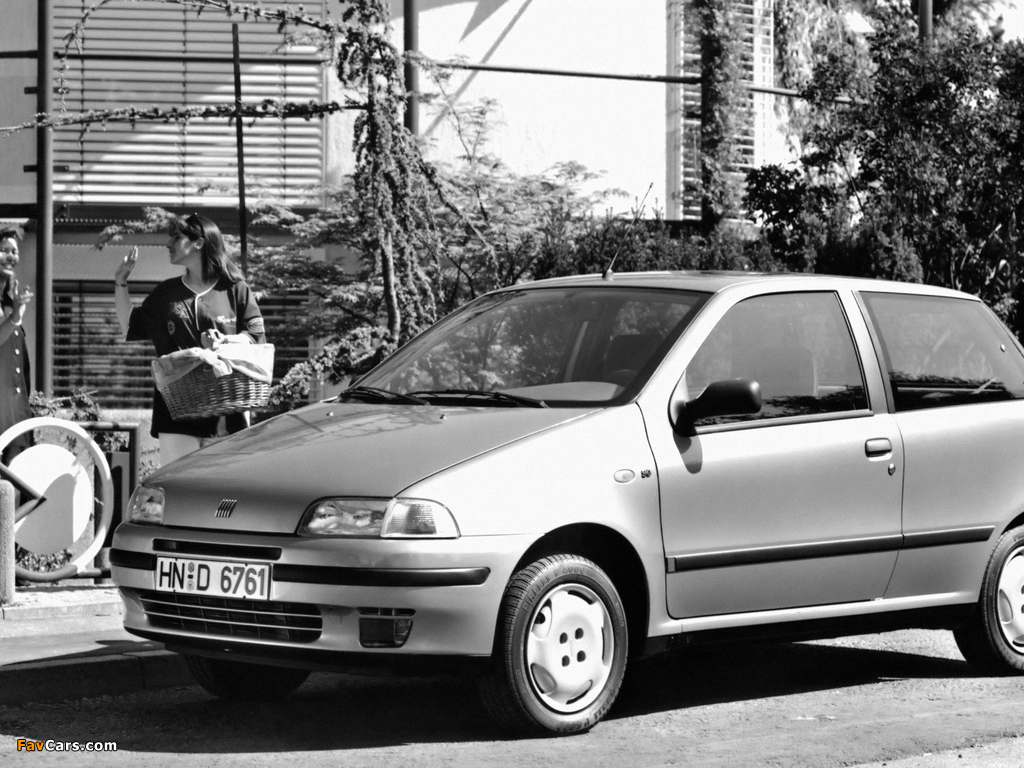 Pictures of Fiat Punto 3-door (176) 1993–1999 (1024 x 768)