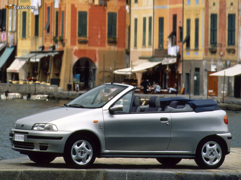 Pictures of Fiat Punto Cabrio ELX (176) 1994–2000 (800 x 600)