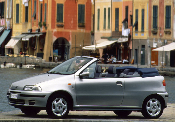 Pictures of Fiat Punto Cabrio ELX (176) 1994–2000