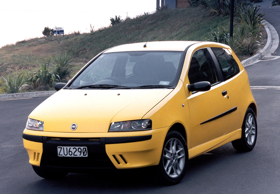 Pictures of Fiat Punto Sporting NZ-spec (188) 2002–03