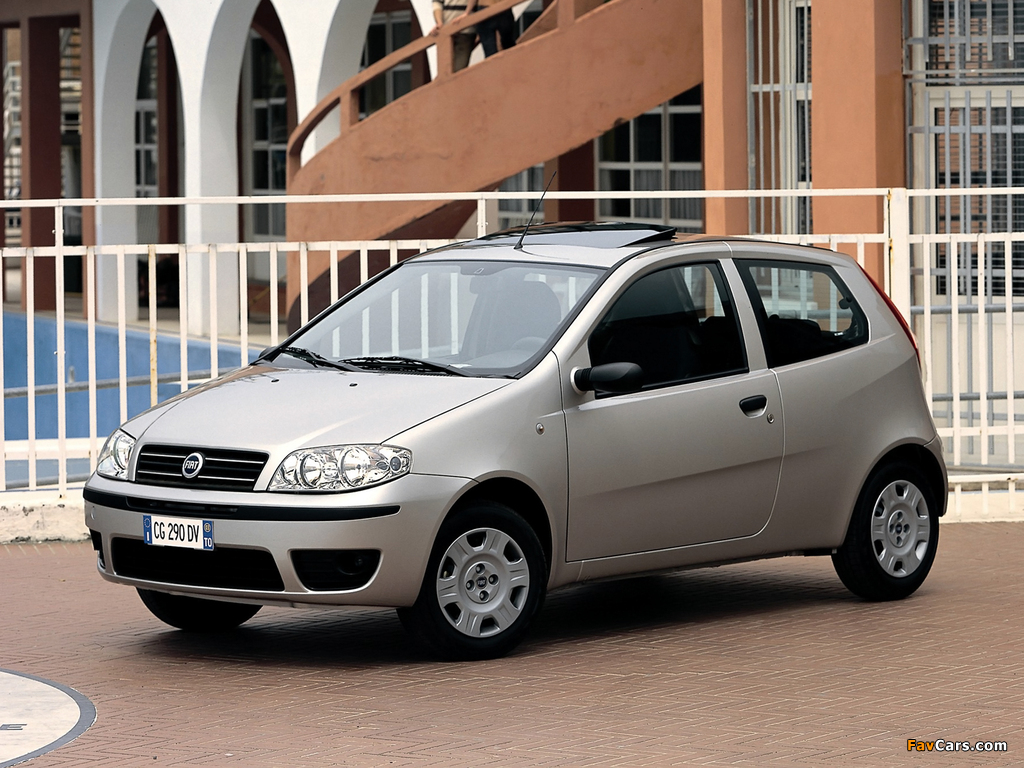 Pictures of Fiat Punto 3-door (188) 2003–07 (1024 x 768)