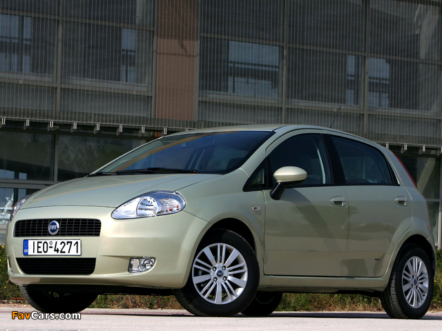 Pictures of Fiat Grande Punto 5-door (199) 2005–12 (640 x 480)