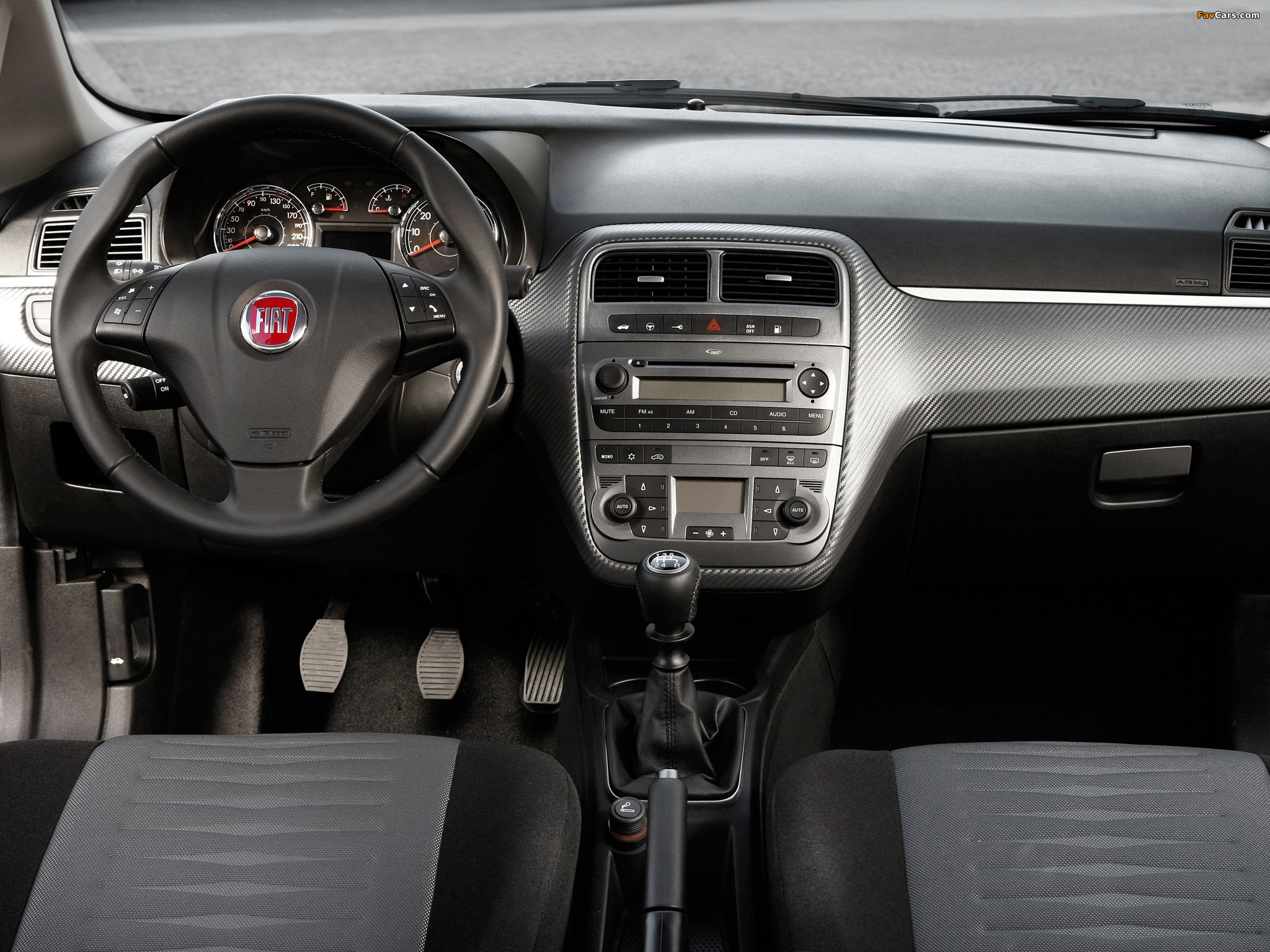 Pictures of Fiat Grande Punto Natural Power 5-door (199) 2008–12 (2048 x 1536)