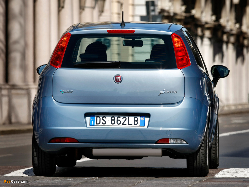 Pictures of Fiat Grande Punto Natural Power 5-door (199) 2008–12 (1024 x 768)