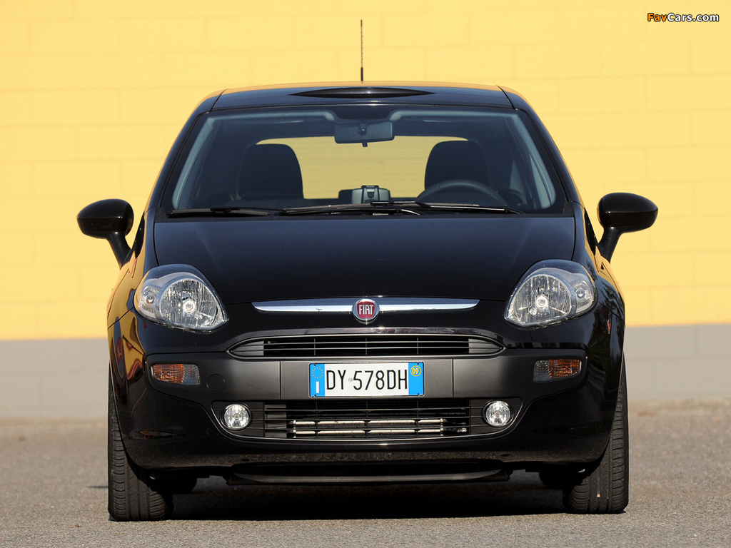 Pictures of Fiat Punto Evo 5-door (199) 2009–12 (1024 x 768)
