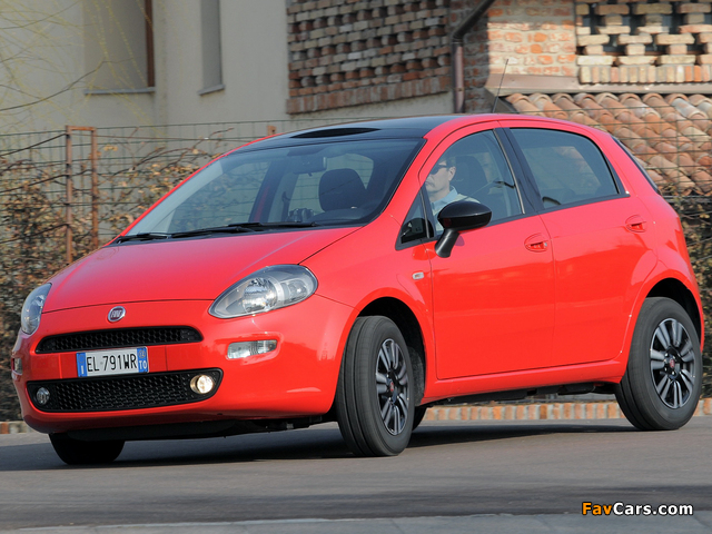 Pictures of Fiat Punto TwinAir 5-door (199) 2012–13 (640 x 480)