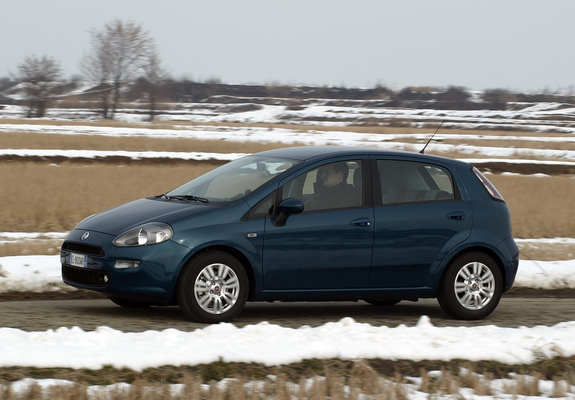 Pictures of Fiat Punto 5-door (199) 2012