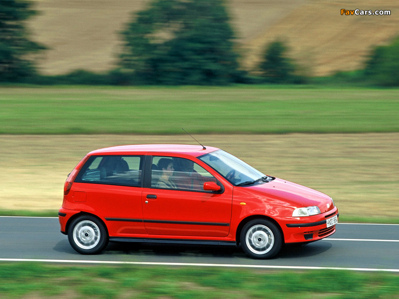Fiat Punto Sporting (176) 1995–99 wallpapers (800 x 600)