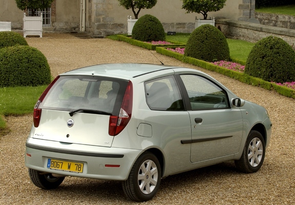 Fiat Punto 3-door (188) 2003–07 wallpapers