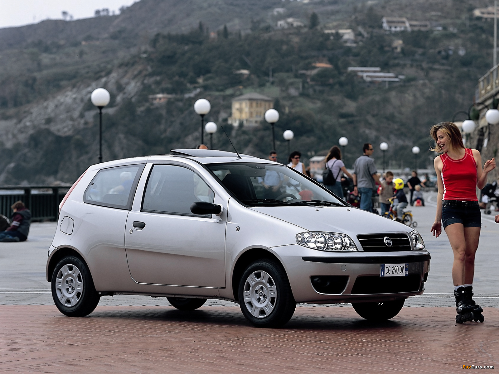Fiat Punto 3-door (188) 2003–07 wallpapers (1600 x 1200)