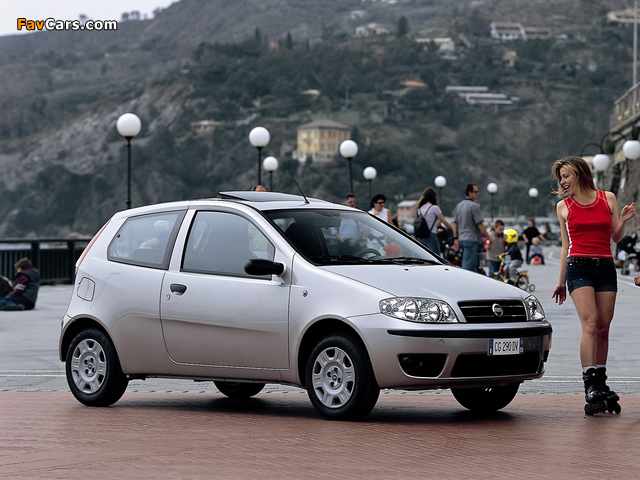 Fiat Punto 3-door (188) 2003–07 wallpapers (640 x 480)