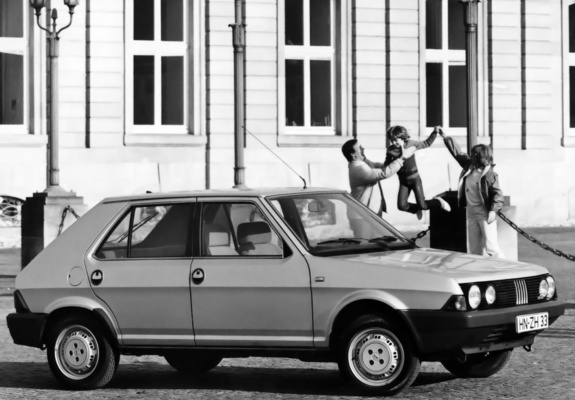 Fiat Ritmo 5-door 1982–85 wallpapers