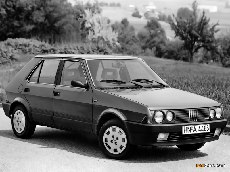 Pictures of Fiat Ritmo 5-door 1985–88 (800 x 600)