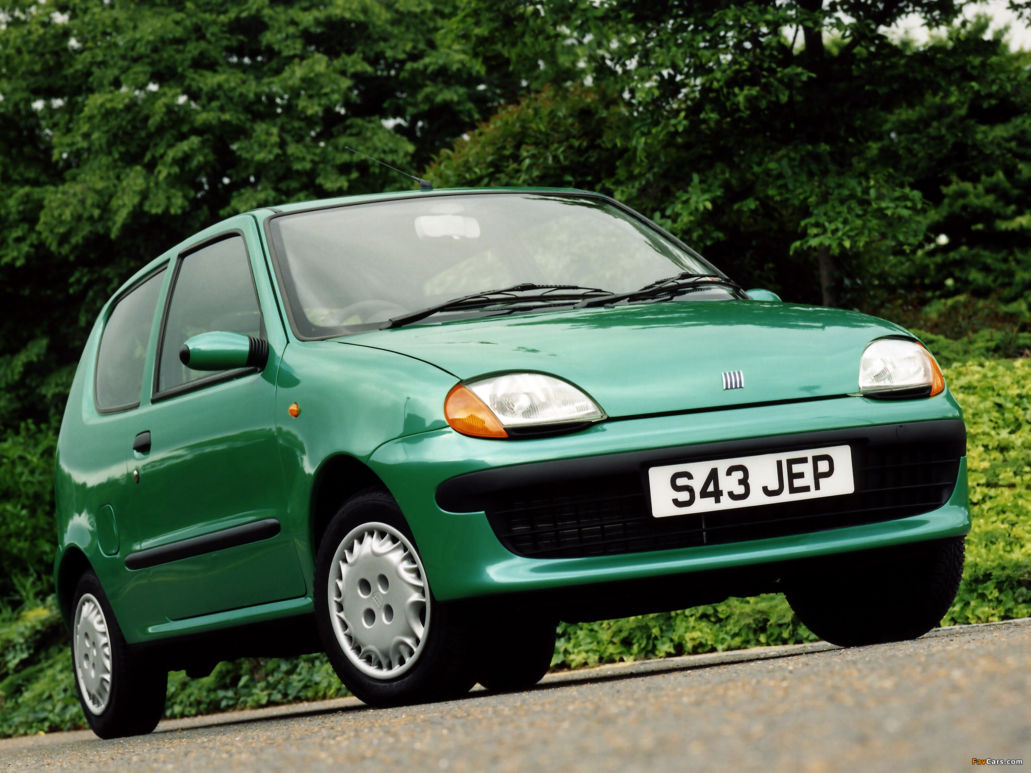 Fiat Seicento UK-spec 1998–2001 pictures (2048 x 1536)
