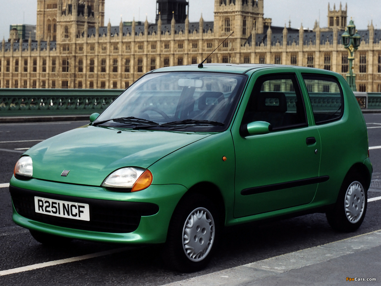 Photos of Fiat Seicento UK-spec 1998–2001 (1280 x 960)