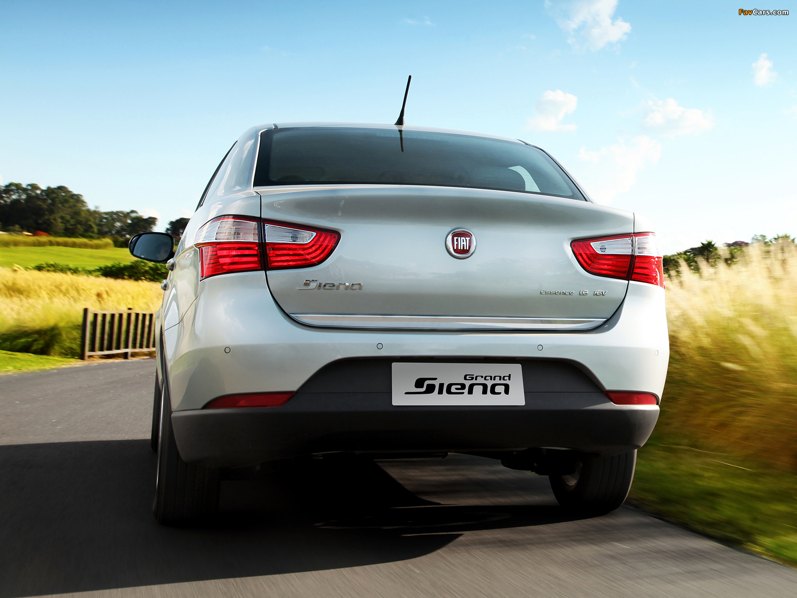Images of Fiat Grand Siena Essence (326) 2012 (1600 x 1200)
