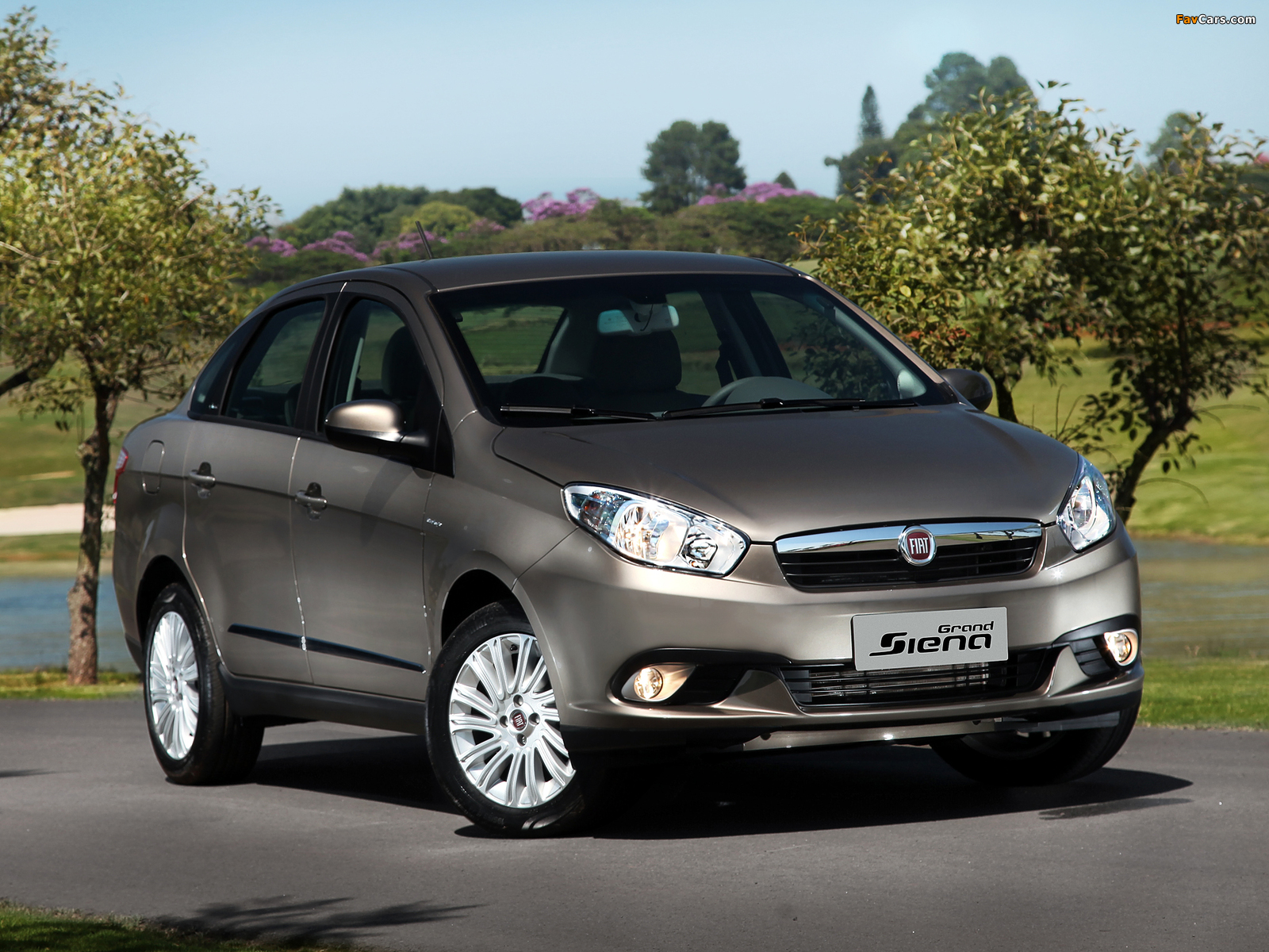 Photos of Fiat Grand Siena Essence (326) 2012 (1600 x 1200)