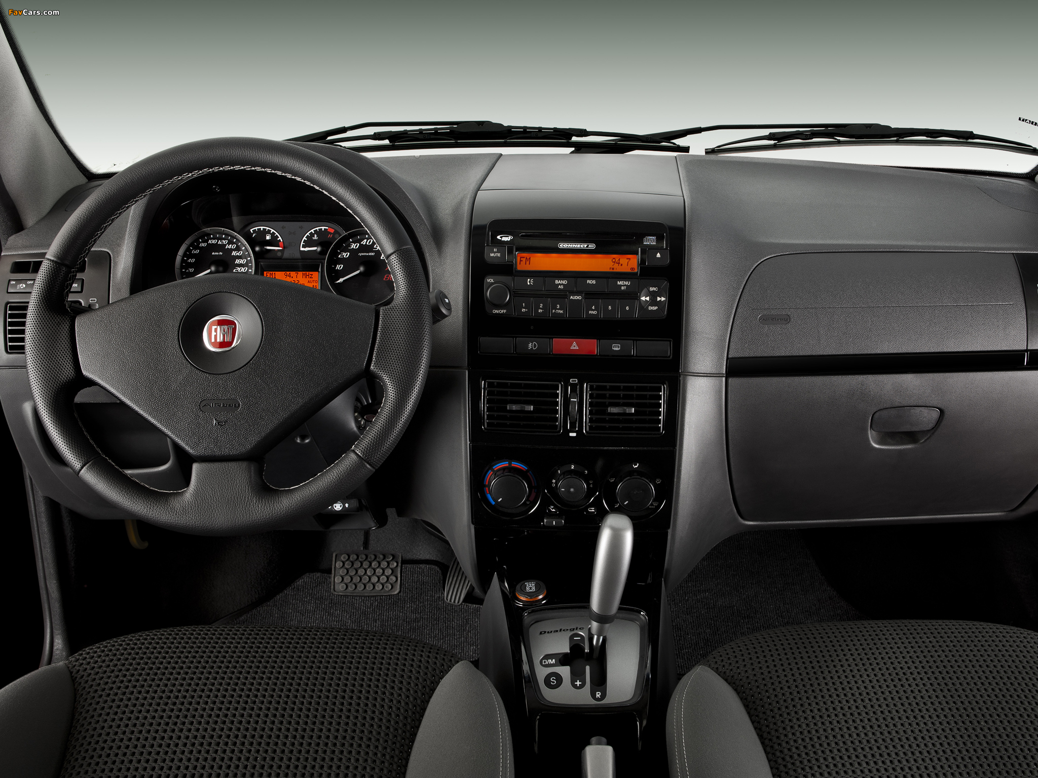 Pictures of Fiat Siena Sporting (178) 2010–11 (2048 x 1536)