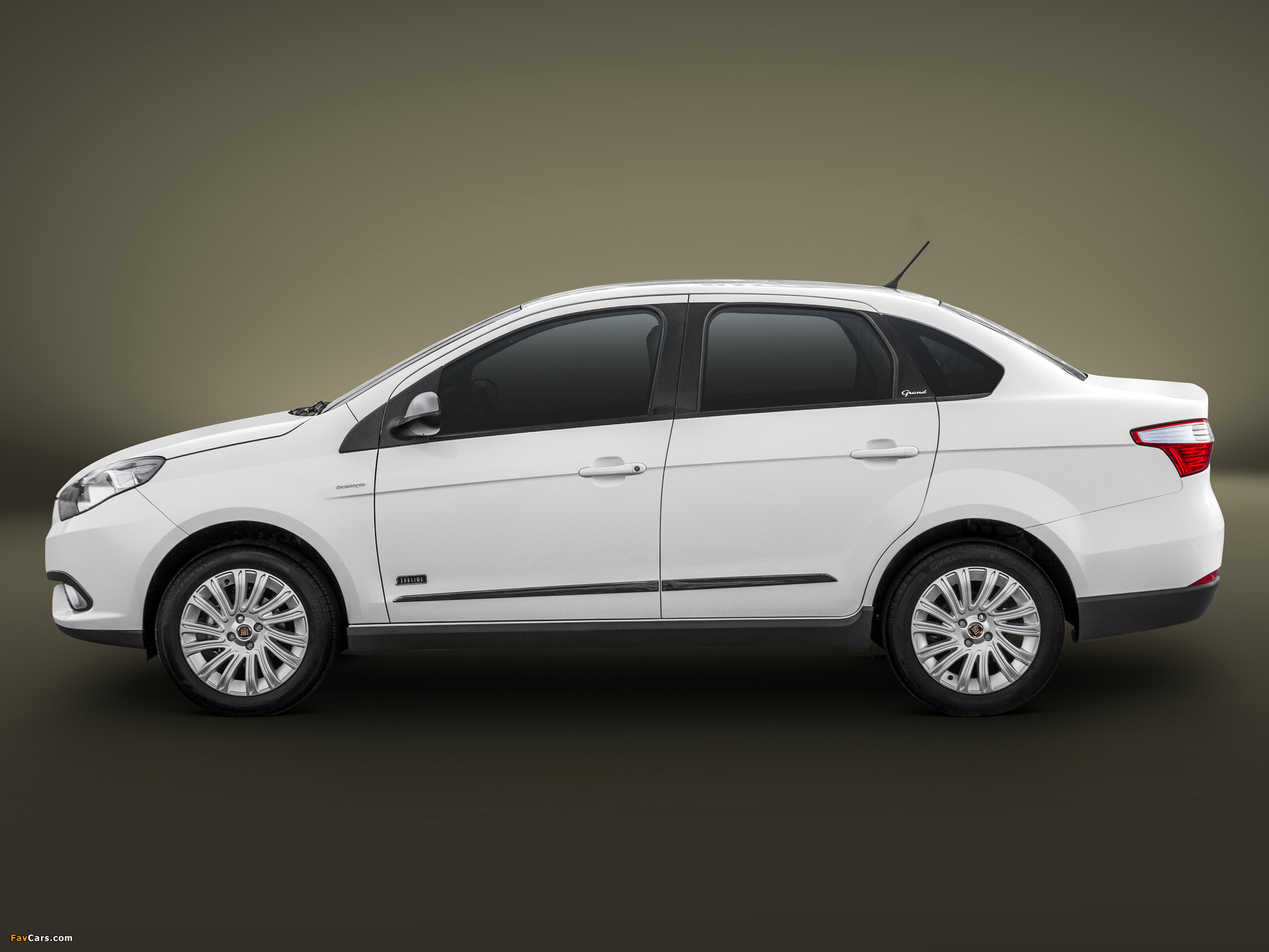 Pictures of Fiat Grand Siena Sublime (326) 2013 (2048 x 1536)