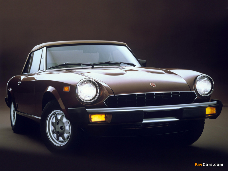 Images of Fiat 2000 Spider 1979–82 (800 x 600)