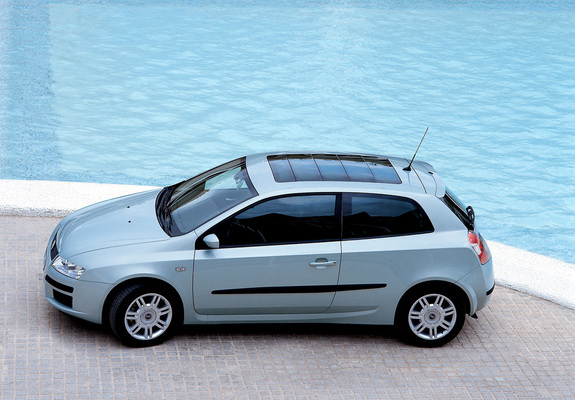 Images of Fiat Stilo 3-door (192) 2001–06